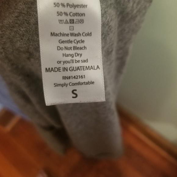 LuLaRoe Carly.  Loose-fitting gray dress.  S. - Picture 3 of 4